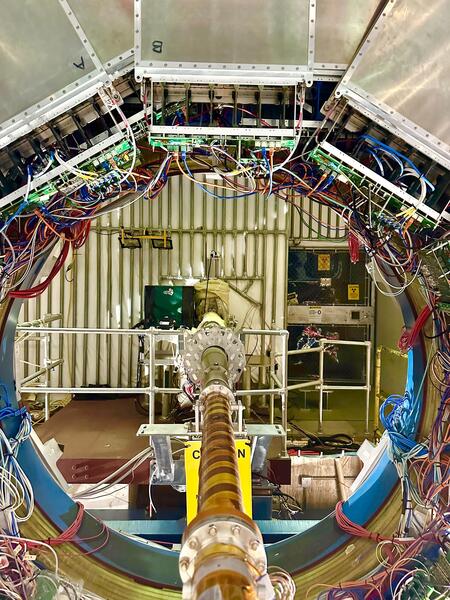 Insert ePIC prototype in place for testing in the STAR Hall at the Relativistic Heavy Ion Collider (RHIC)